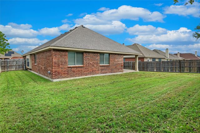 813 Cutting Horse Drive, Mansfield, TX 76063
