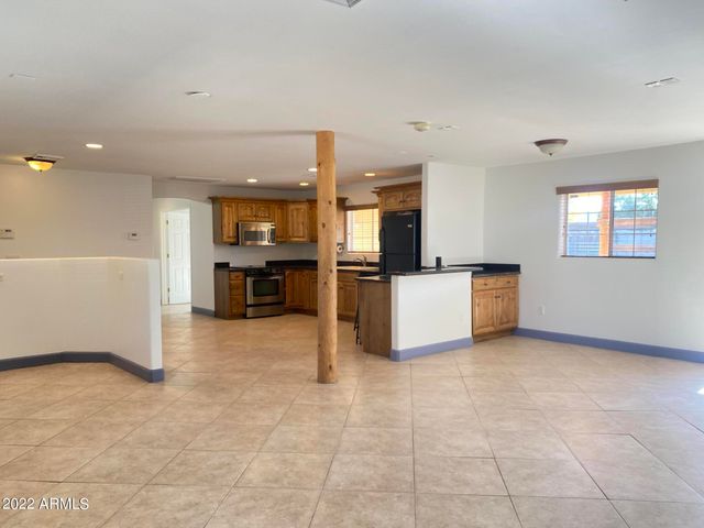 4341 E Vernon Avenue, Phoenix, AZ 85008