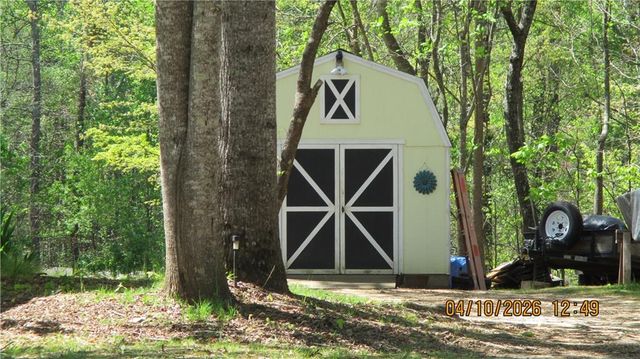 5507 Hemlock Court, Lula, GA 30554