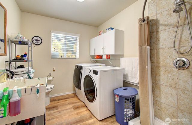 133 Lost Creek Drive, Glenoma, WA 98336