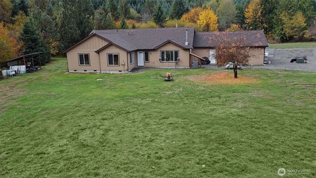 133 Lost Creek Drive, Glenoma, WA 98336