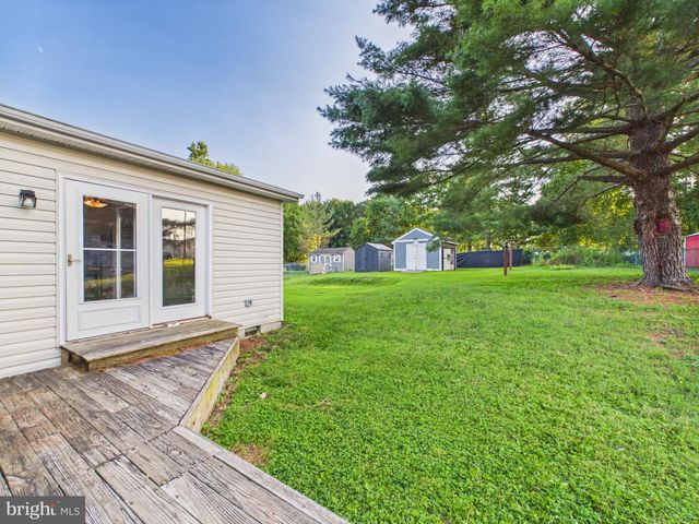 13 DEER RUN DR, Newark, DE 19702