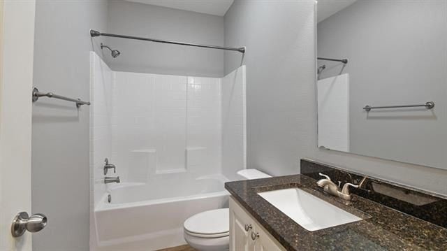 2927 Meadow Brook Trail, Tyler, TX 75701