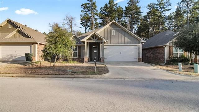 2927 Meadow Brook Trail, Tyler, TX 75701