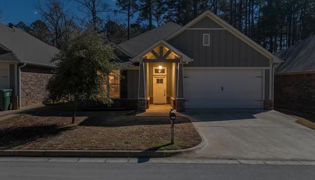 2927 Meadow Brook Trail, Tyler, TX 75701