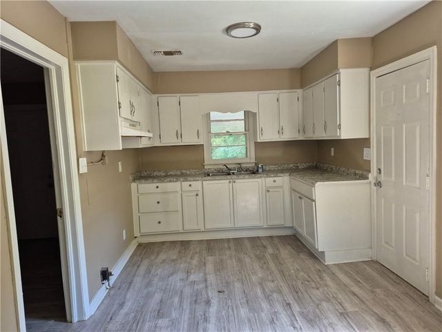 4 Lambert Drive, Columbus, GA 31903