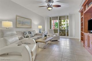 401 Bayfront PL 3207, Naples, FL 34102