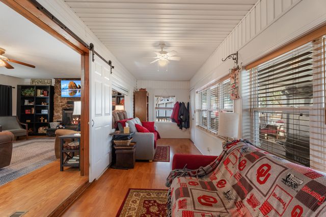 362 S Main Street, Ketchum, OK 74349