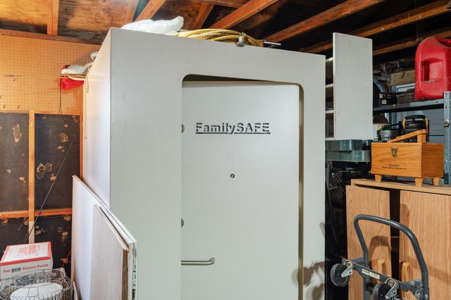 362 S Main Street, Ketchum, OK 74349