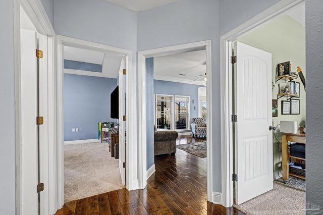 2328 Badger Cir, Cantonment, FL 32533