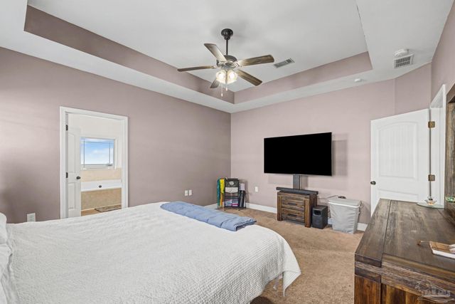 2328 Badger Cir, Cantonment, FL 32533