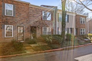 512 PEABODY SQ # 512, Memphis, TN 38104