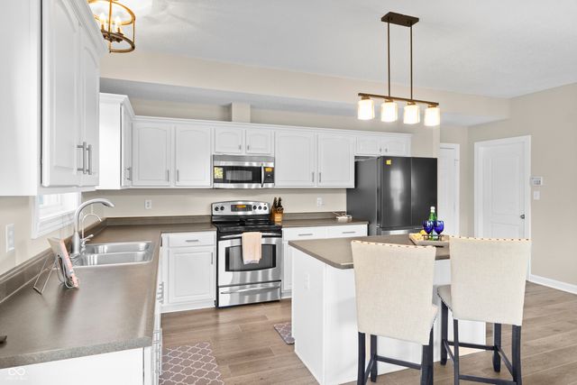 19187 Outer Bank Road, Noblesville, IN 46062