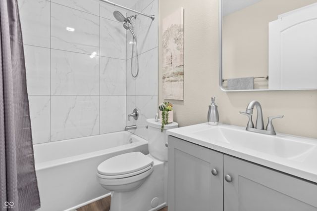 19187 Outer Bank Road, Noblesville, IN 46062