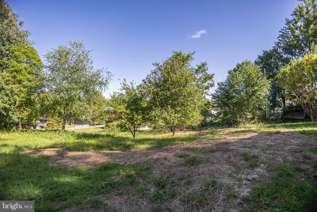 12RR MOUNTAIN STREET, Mount Holly Springs, PA 17065
