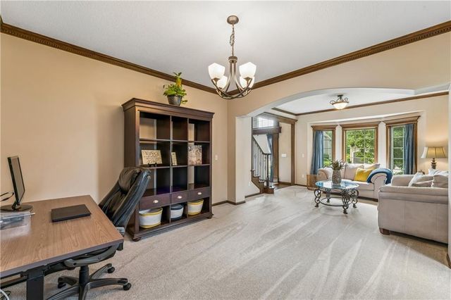 16200 Ballentine Street, Overland Park, KS 66221