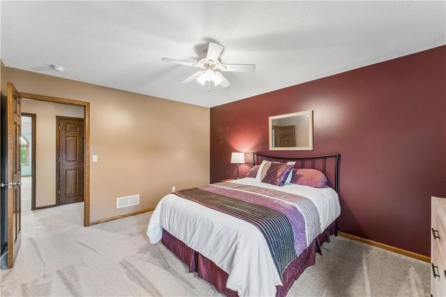 16200 Ballentine Street, Overland Park, KS 66221