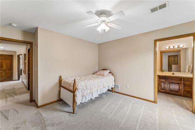 16200 Ballentine Street, Overland Park, KS 66221