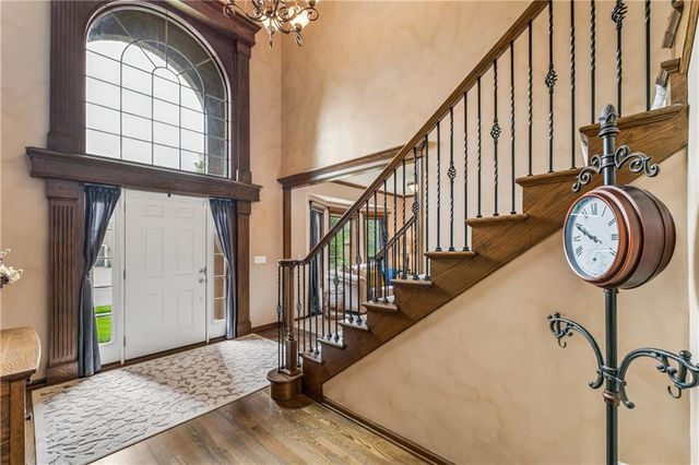 16200 Ballentine Street, Overland Park, KS 66221
