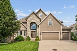 16200 Ballentine Street, Overland Park, KS 66221