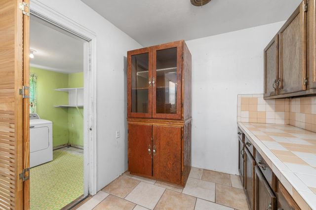 2501 N Piatt Ave, Wichita, KS 67219