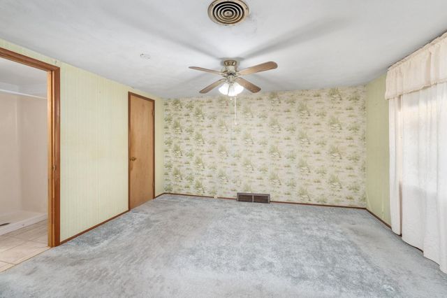 2501 N Piatt Ave, Wichita, KS 67219