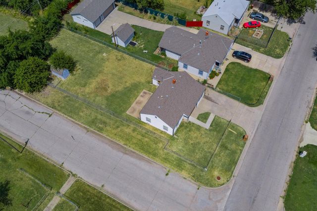 2501 N Piatt Ave, Wichita, KS 67219