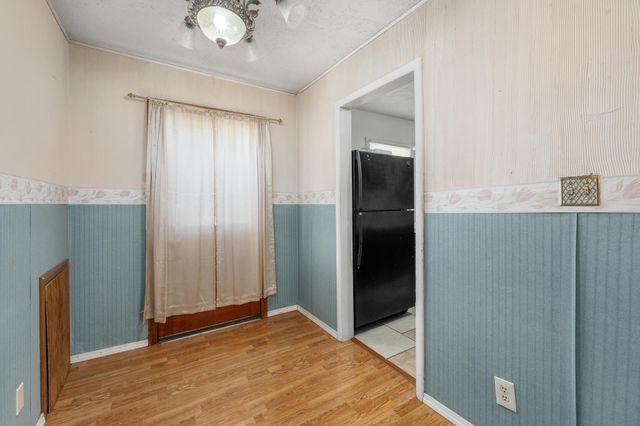2501 N Piatt Ave, Wichita, KS 67219