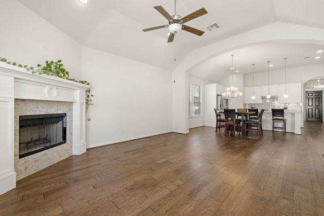 4201 Vespa CV, Leander, TX 78641