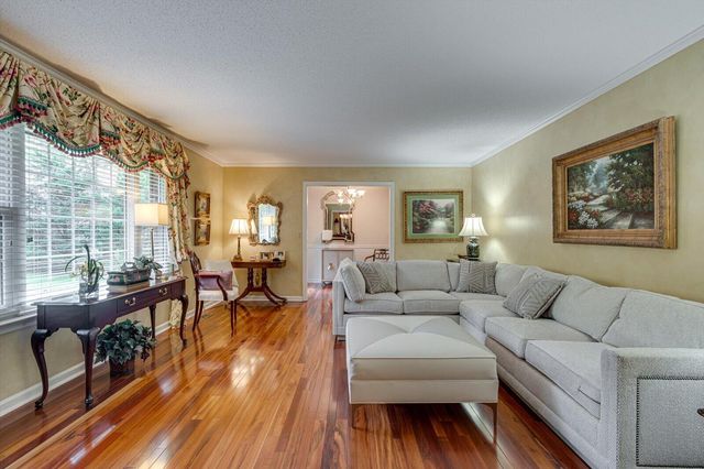 6911 Franks Road, Chattanooga, TN 37421