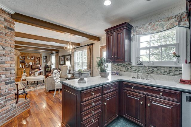 6911 Franks Road, Chattanooga, TN 37421