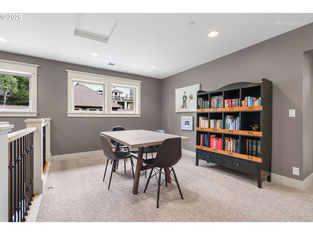 3636 SUMMIT POINTE Ct, Forest Grove, OR 97116