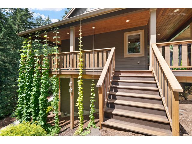 3636 SUMMIT POINTE Ct, Forest Grove, OR 97116