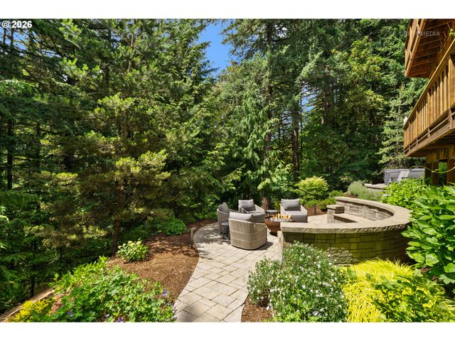 3636 SUMMIT POINTE Ct, Forest Grove, OR 97116