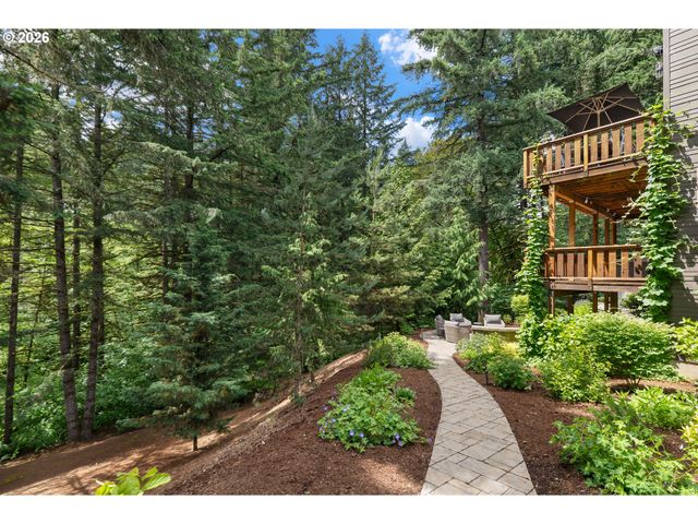 3636 SUMMIT POINTE Ct, Forest Grove, OR 97116