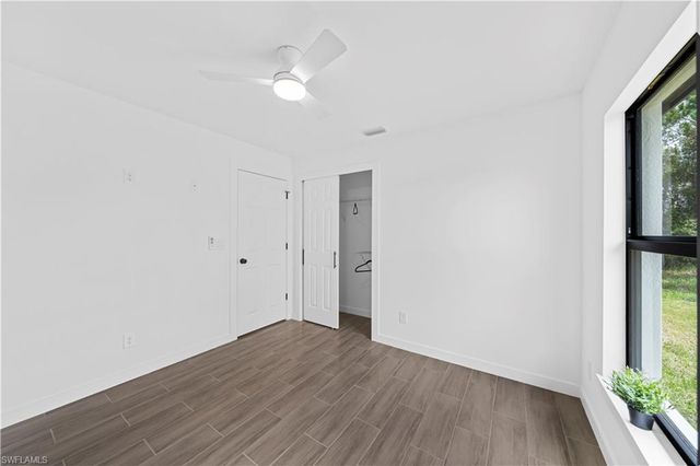 908 Capetown AVE, Lehigh Acres, FL 33974
