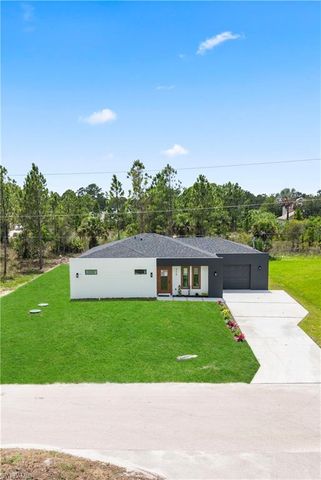 908 Capetown AVE, Lehigh Acres, FL 33974