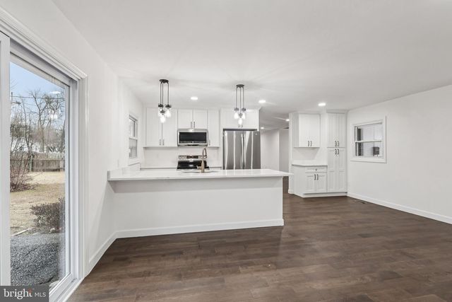 172 TIFFANY LN, Willingboro, NJ 08046