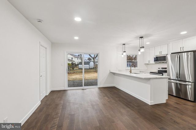 172 TIFFANY LN, Willingboro, NJ 08046