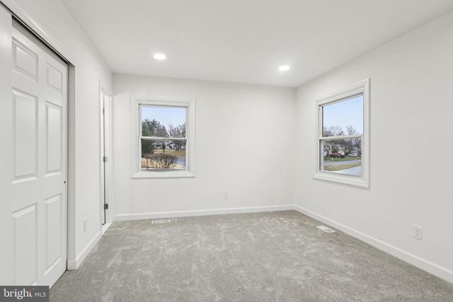 172 TIFFANY LN, Willingboro, NJ 08046