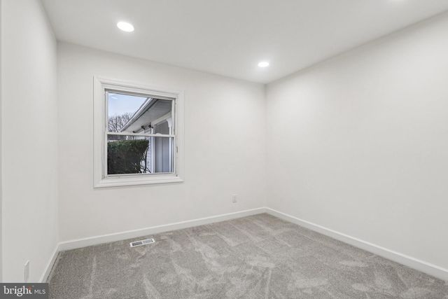 172 TIFFANY LN, Willingboro, NJ 08046