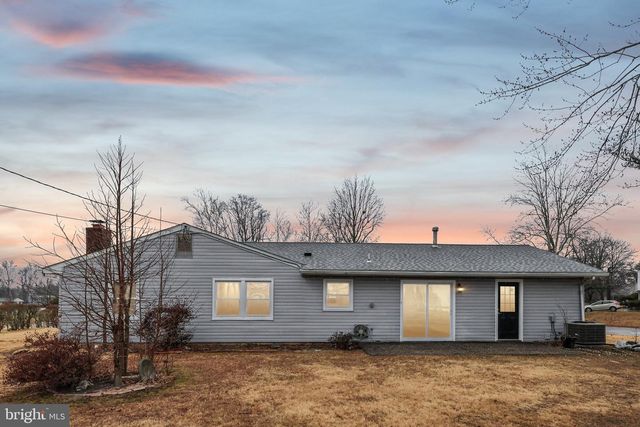 172 TIFFANY LN, Willingboro, NJ 08046