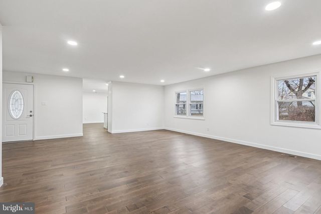 172 TIFFANY LN, Willingboro, NJ 08046