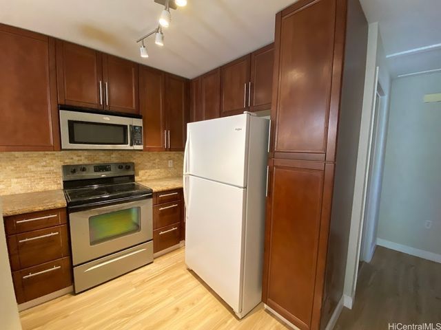 92-1527 Aliinui Drive 14B, Kapolei, HI 96707