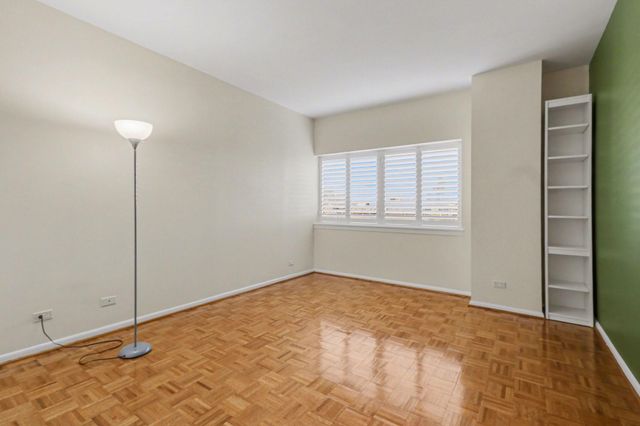 2929 Buffalo Speedway A303, Houston, TX 77098