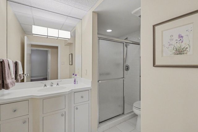 2929 Buffalo Speedway A303, Houston, TX 77098