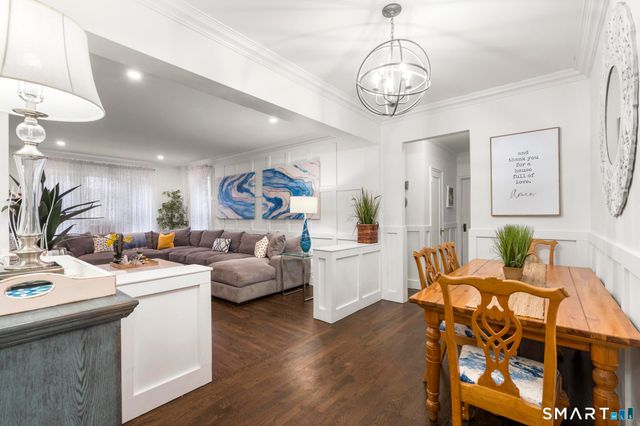 70 Strawberry Hill Avenue APT 2-2E, Stamford, CT 06902