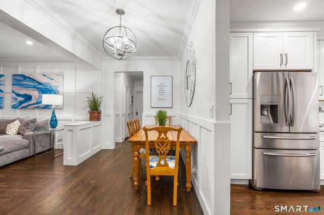 70 Strawberry Hill Avenue APT 2-2E, Stamford, CT 06902