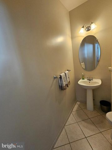 10 LOOKOUT DR, Indian Head, MD 20640