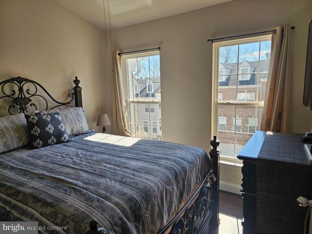 10 LOOKOUT DR, Indian Head, MD 20640